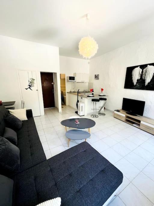 So'conciergerie -studio Situe Dans Le Centre Apartment