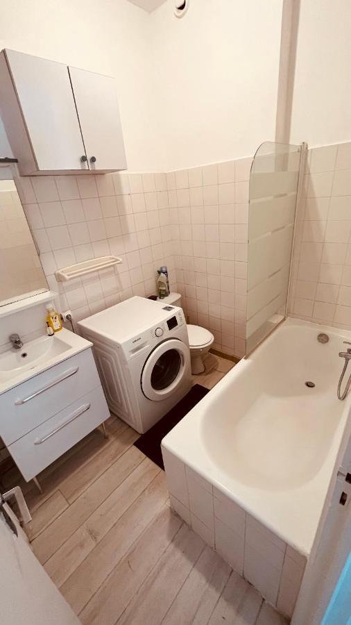 So'conciergerie -studio Situe Dans Le Centre Apartment *